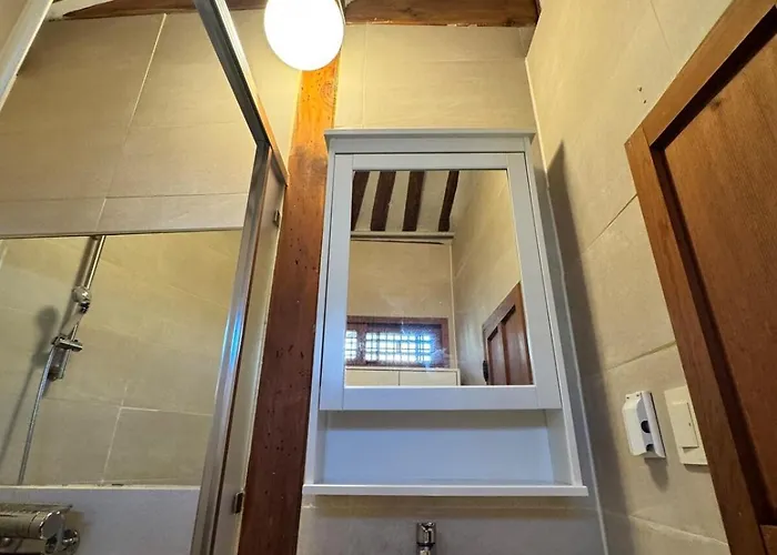 펜션 Hausda Samcheong Private Yard Hanok 3br 4bed 6person 8table 서울특별시